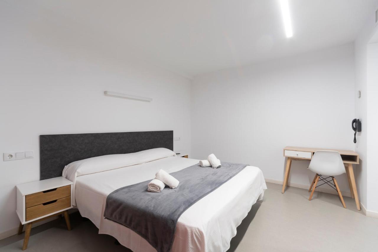 Epsilon Alcaniz Hotel Zewnętrze zdjęcie